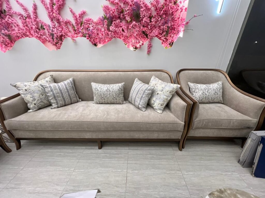 مجموعة الأناقة الفاخرة, قماش شانيل, أثاث فاخر, خشب سويدي, تصميم عصري