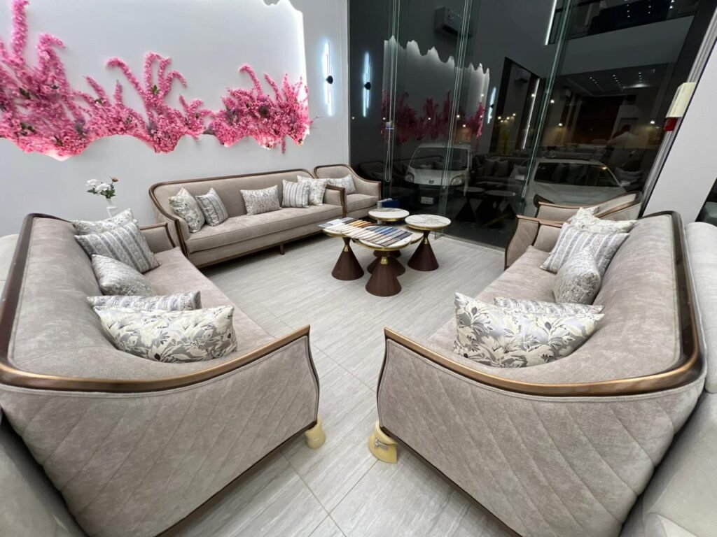 مجموعة الأناقة الفاخرة, قماش شانيل, أثاث فاخر, خشب سويدي, تصميم عصري - صورة 2